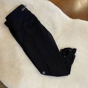Lululemon capri leggings